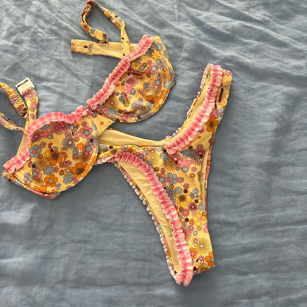 BlackBough Swim Pink Gingham Floral Ruffle Bikini Set